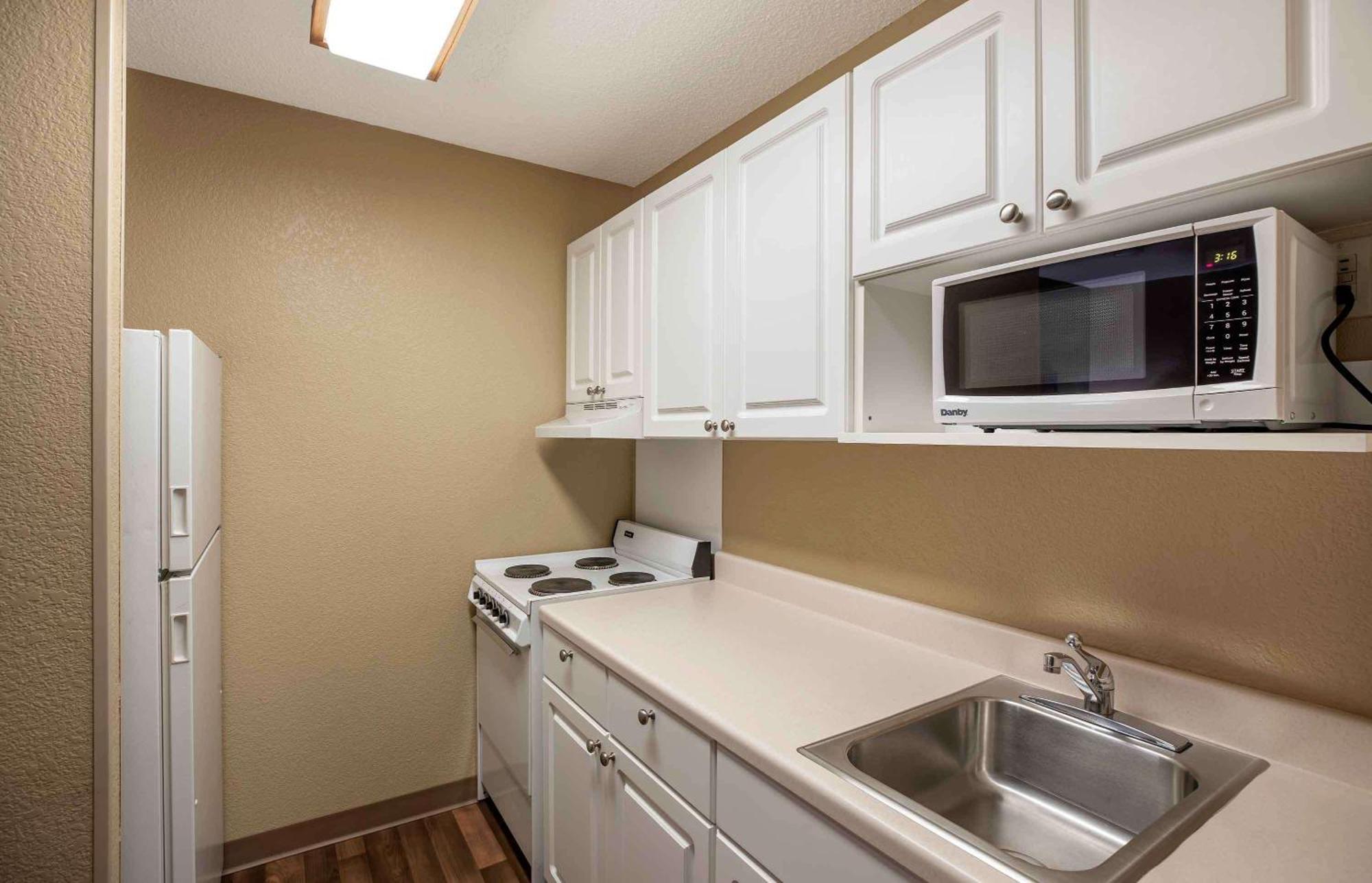 Extended Stay America Select Suites - Denver - Tech Center South Сентениал Екстериор снимка