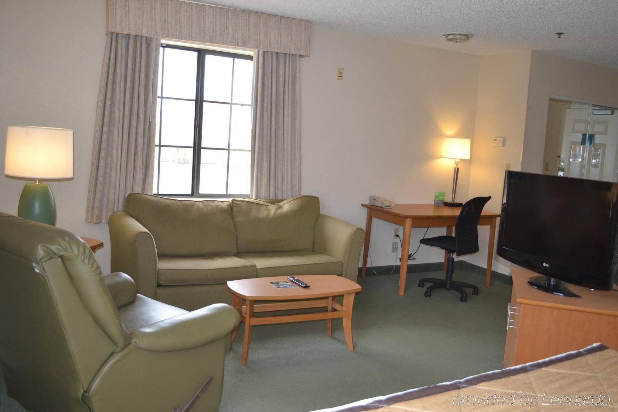 Extended Stay America Select Suites - Denver - Tech Center South Сентениал Екстериор снимка